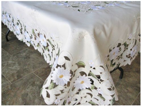 Picture of 7667EG Tablecloth